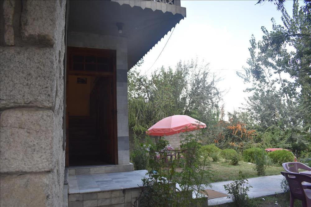 Cozy Lodge Gilgit Zewnętrze zdjęcie